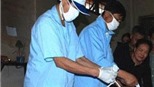 Chật vật nghề "trang điểm" cho người đã khuất